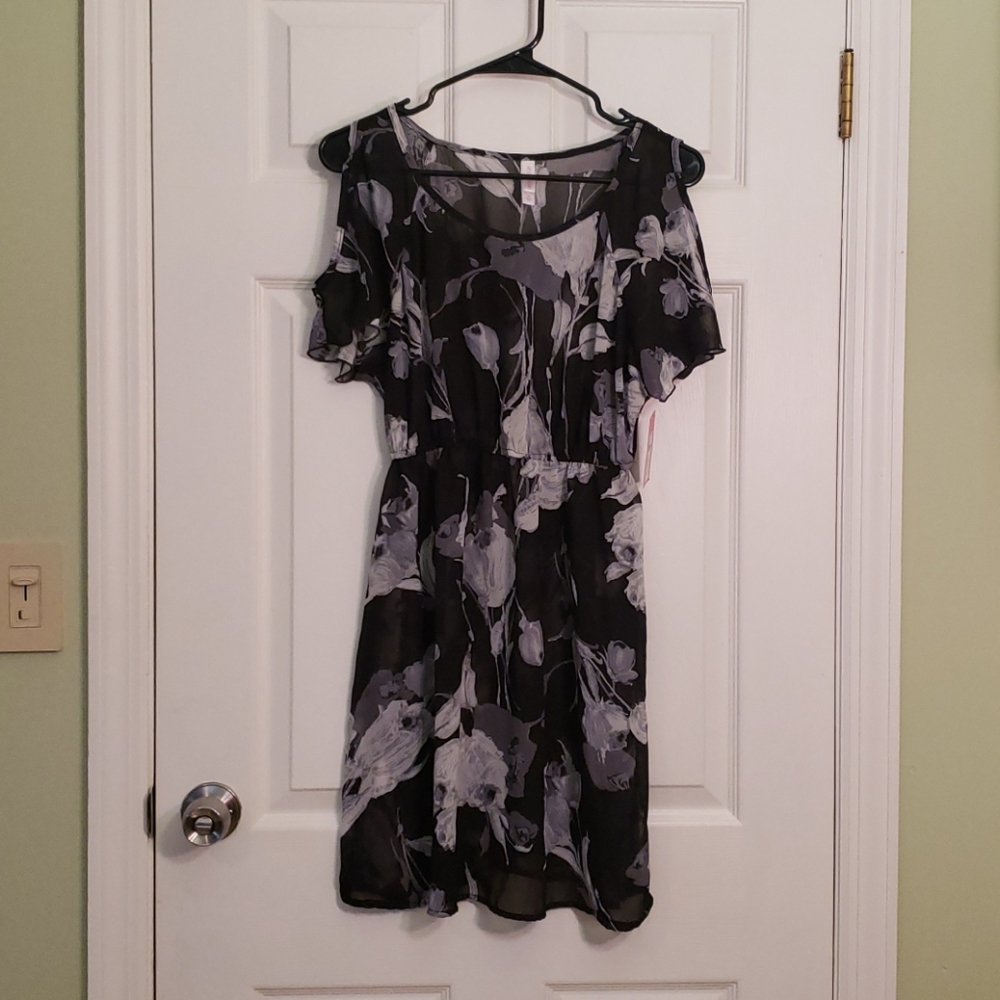 Exhilaration chiffon dress